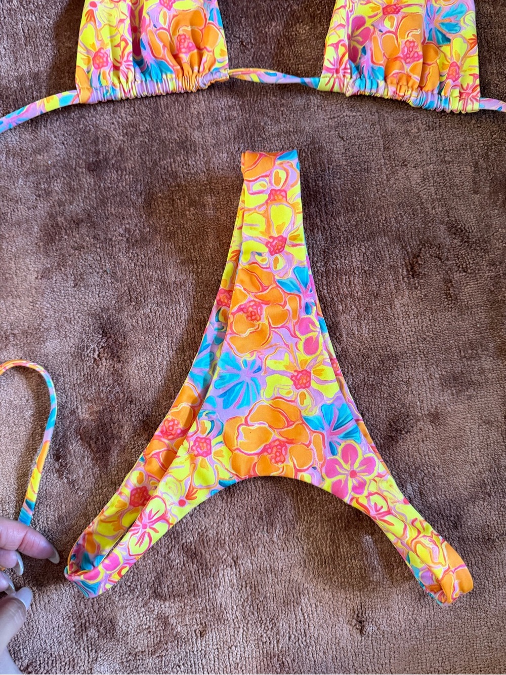 Bikini set - Picture 2 of 2